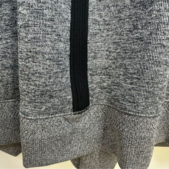 Nike Dri-Fit Size XXL  Mens' Button Front V-Neck Marled Gray Vented Sweater - Picture 9 of 10